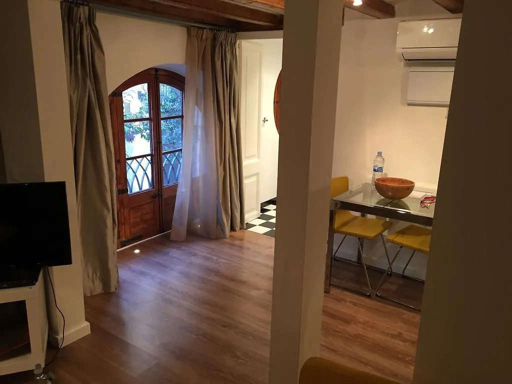 No 15 - The Streets Apartments برشلونة